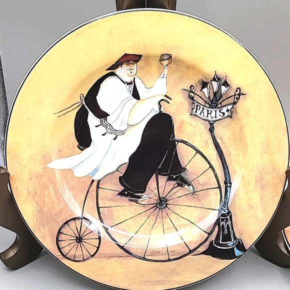 Sakura Table Chefs to Go Set of 4  Dessert Plates with Different Chefs - Picture 3 of 7